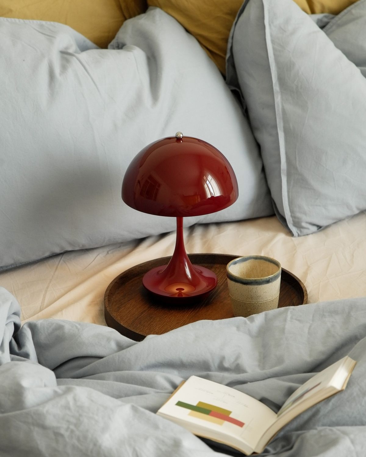 NERO | COLOUR-CHANGING LED LIGHT